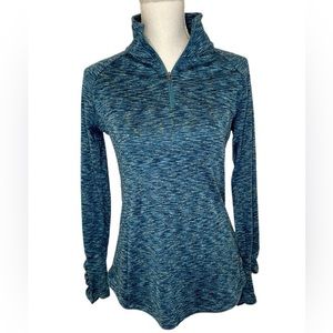 Columbia Sportswear Women's Blue/Multi Medium Quarter Zip Long Sleeve Top